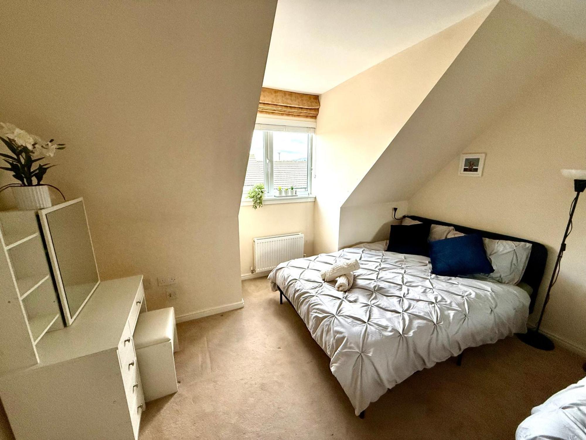 Torwood Townhouse - Fast Wifi And Free Parking Ferienhaus Edinburgh