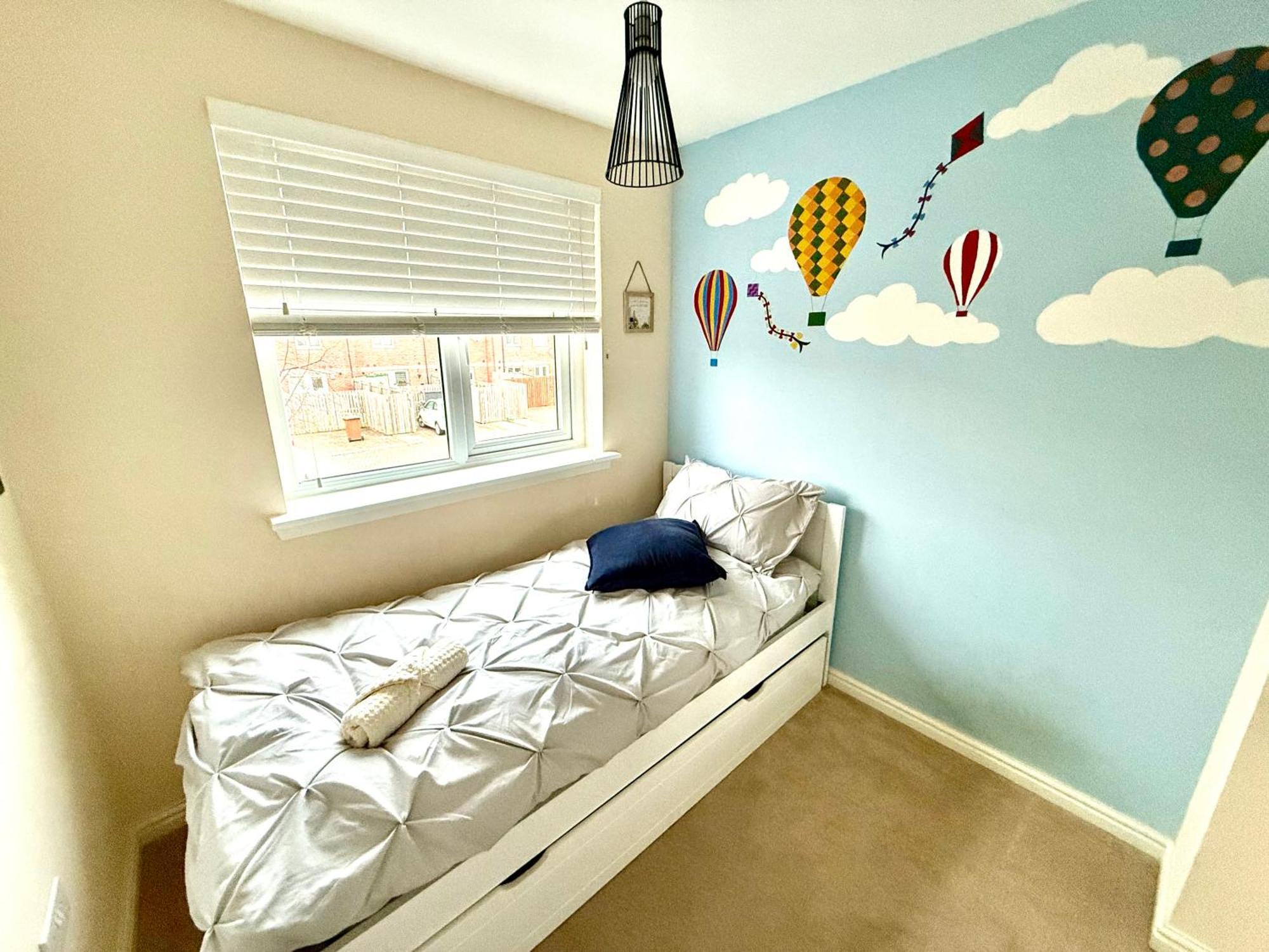 Torwood Townhouse - Fast Wifi And Free Parking * Edinburgh