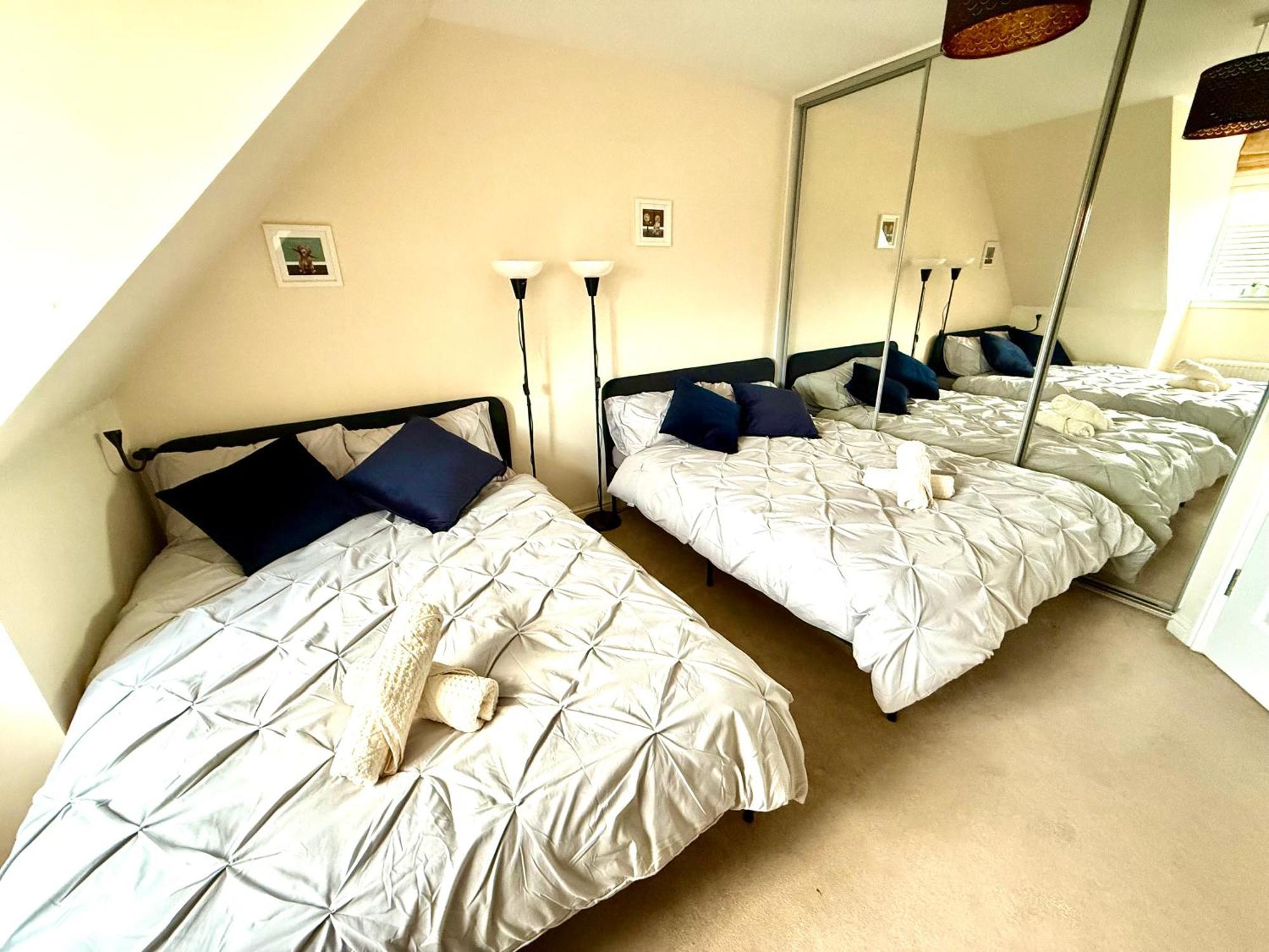 Torwood Townhouse - Fast Wifi And Free Parking Ferienhaus *